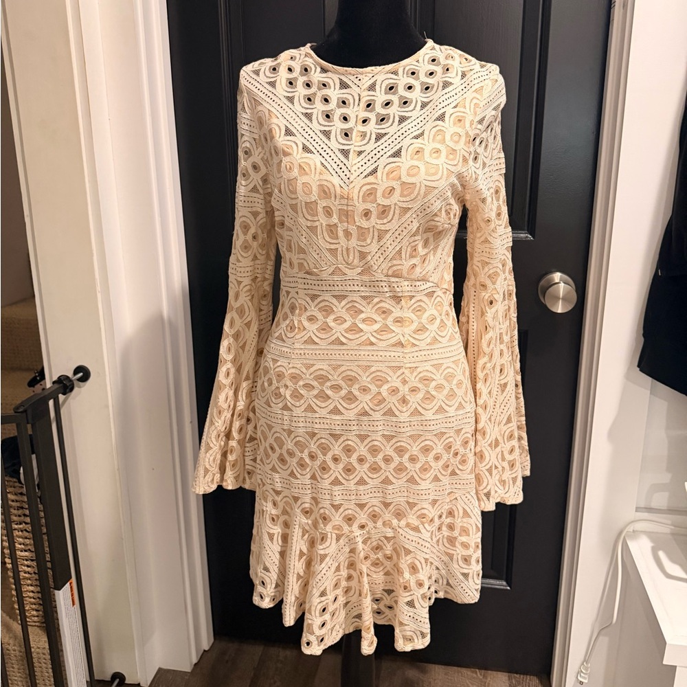 Selfie Leslie Cream Lace Long Sleeve Dress